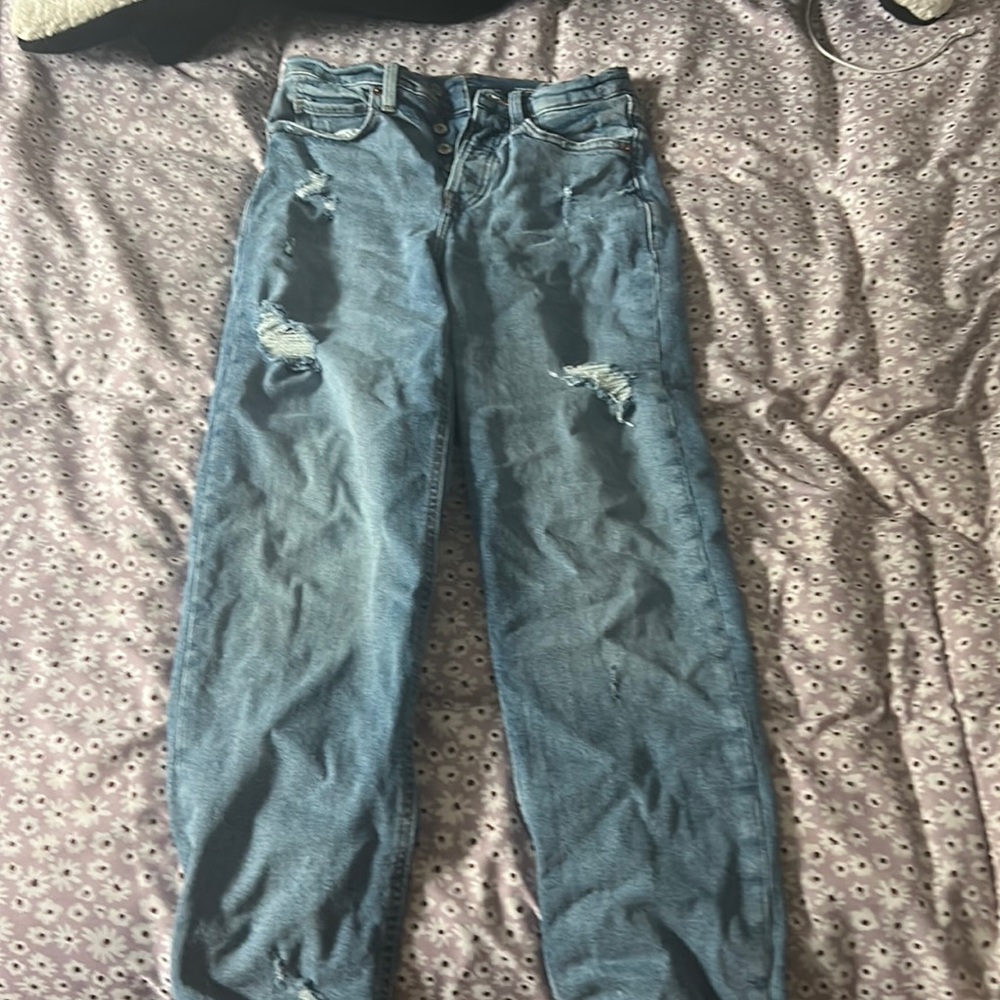 Lit blue denim, mom jeans